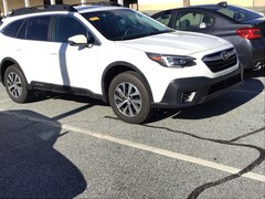 2022 Subaru Outback Premium SUV