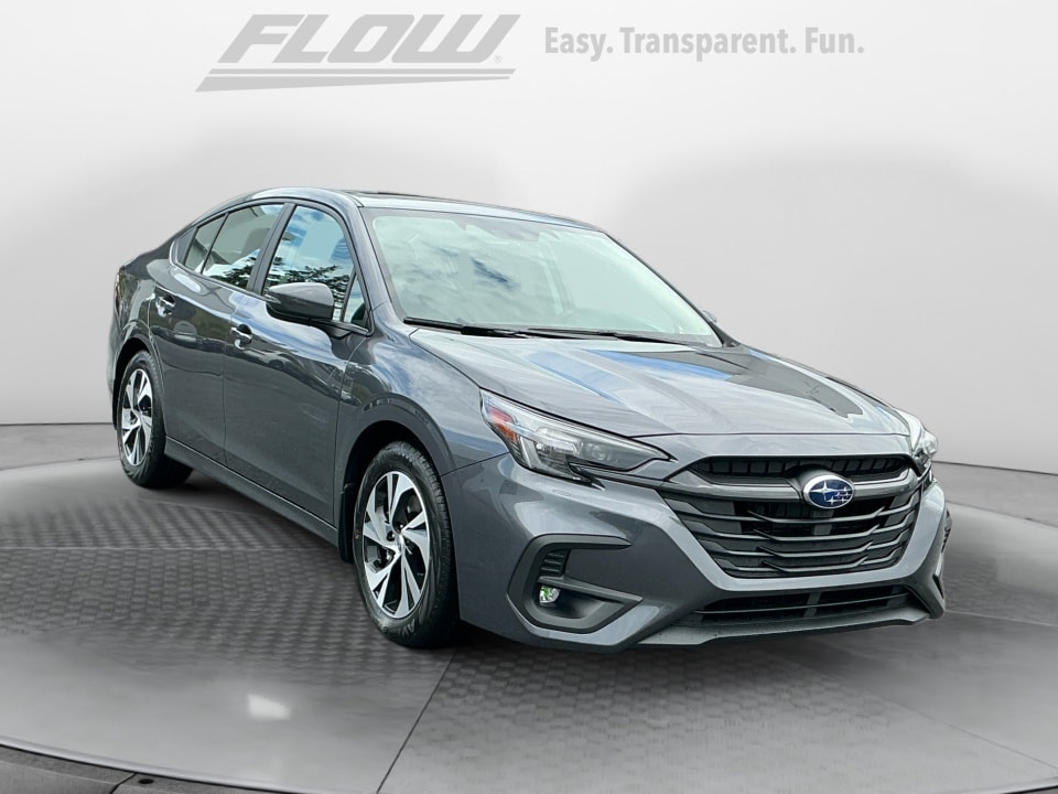2025 Subaru Legacy Premium's photo