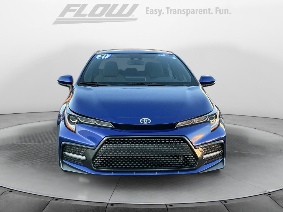 2021 Toyota Corolla SE photo 2