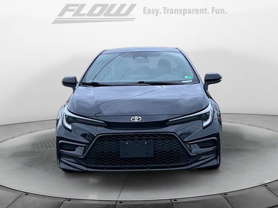 2023 Toyota Corolla SE photo 2