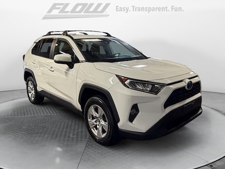 2020 Toyota RAV4 XLE SUV