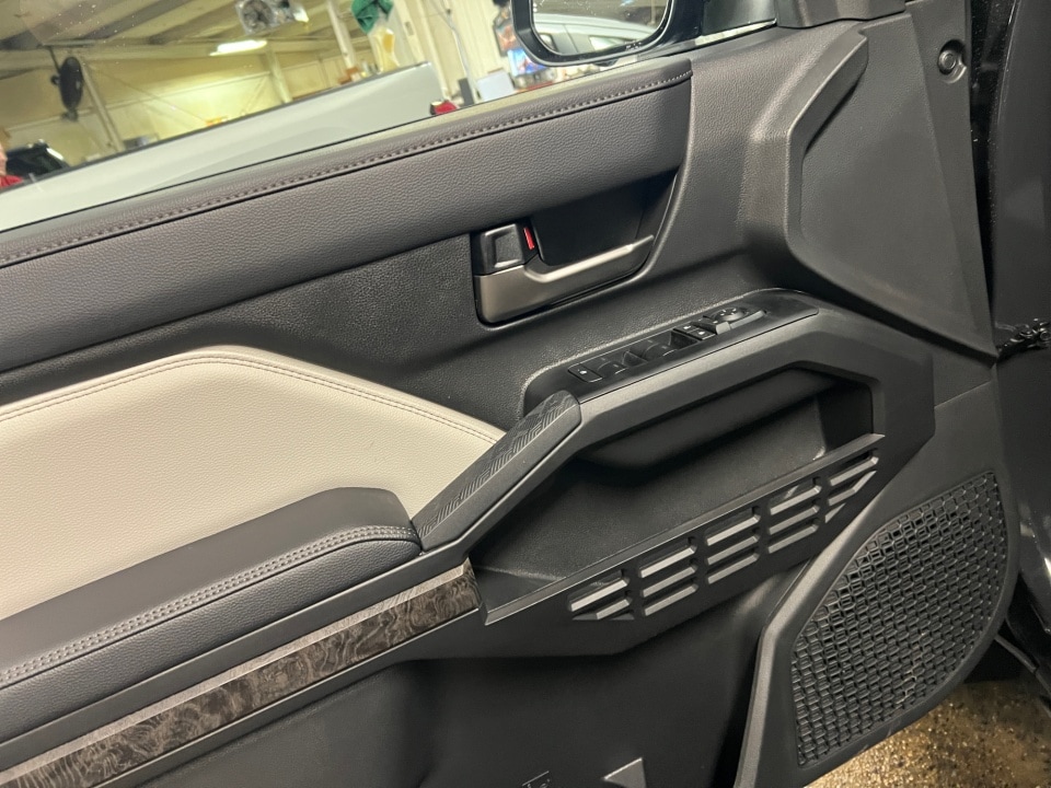 2026 Toyota Tacoma Limited - Photo 32