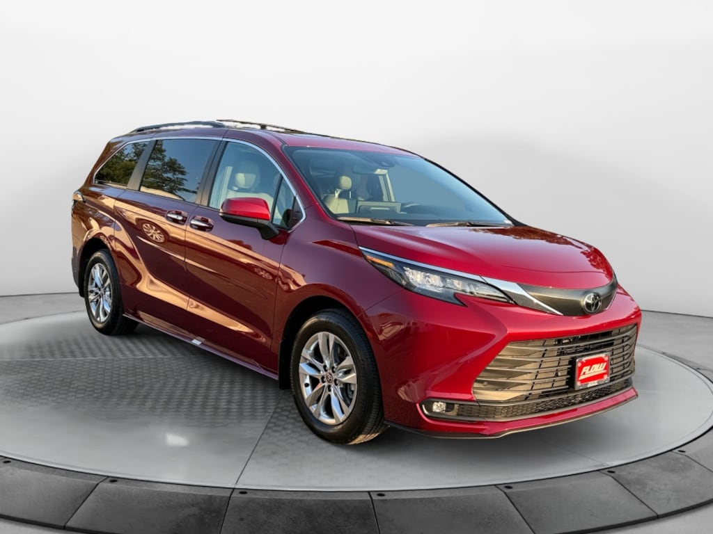 Certified 2026 Toyota Sienna XLE 7 Passenger Van Passenger Van