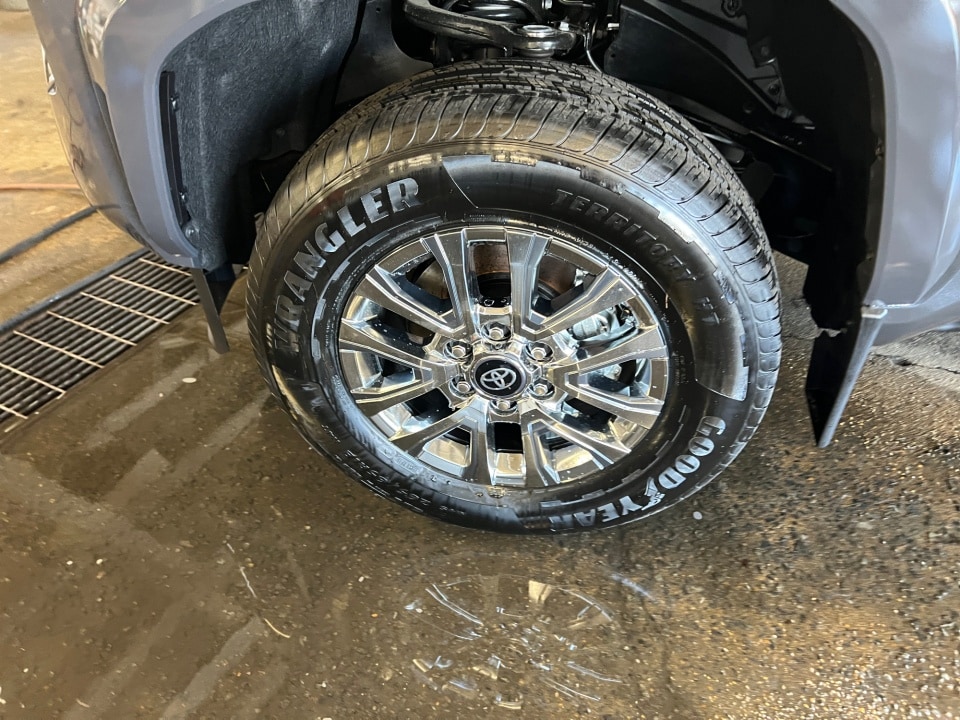2026 Toyota Tacoma Limited - Photo 27