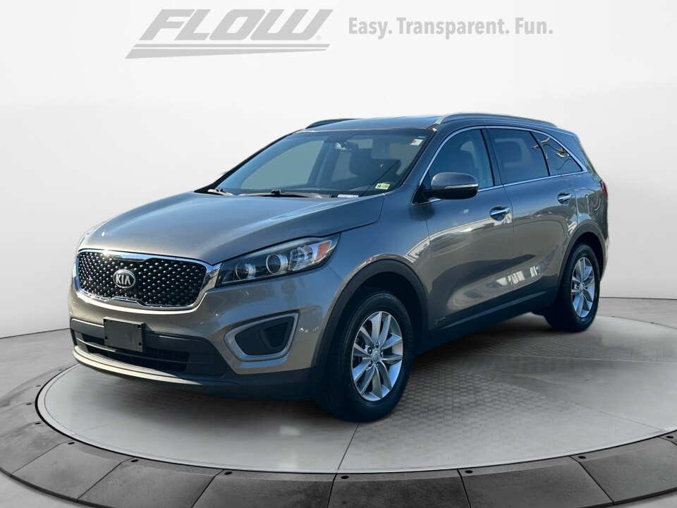 2016 Kia Sorento LX photo 3
