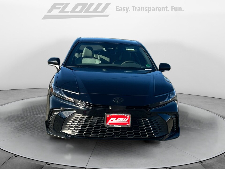 2026 Toyota Camry SE photo 2