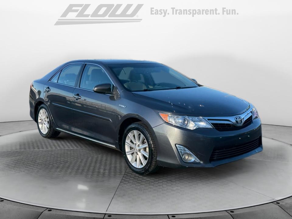  Toyota Camry Hybrid