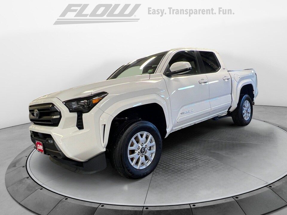 2024 Toyota Tacoma SR5 photo 3