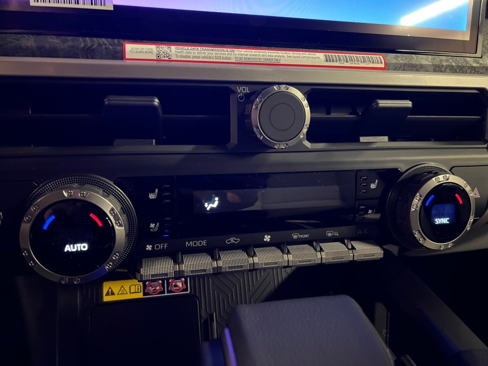 2026 Toyota Tacoma Limited - Photo 18