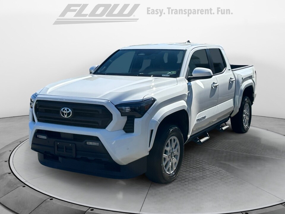 2024 Toyota Tacoma SR5 4x4 photo 3