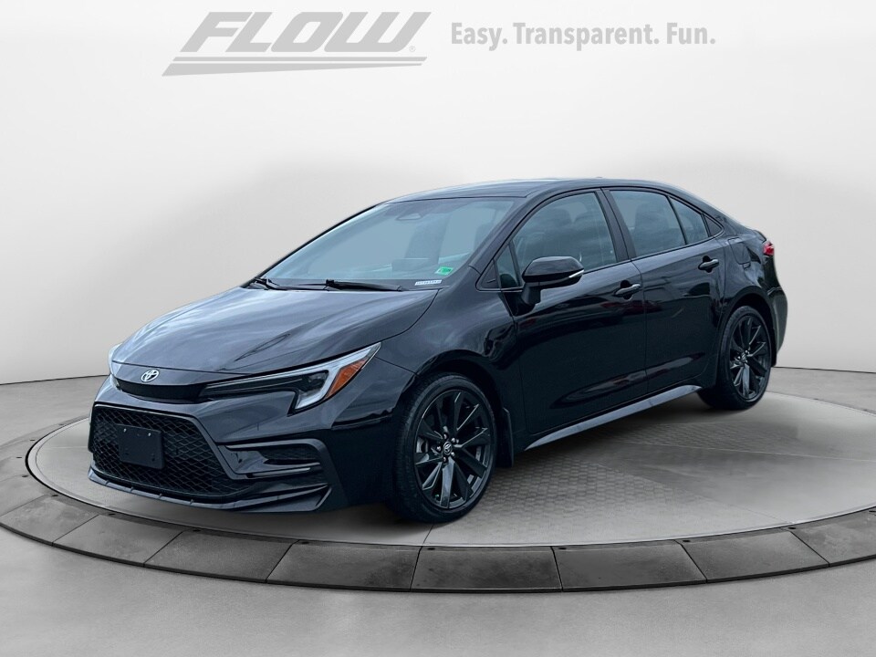 2023 Toyota Corolla SE photo 3