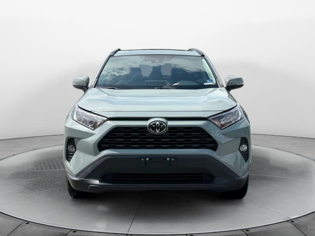 Used 2021 Toyota RAV4 XLE SUV