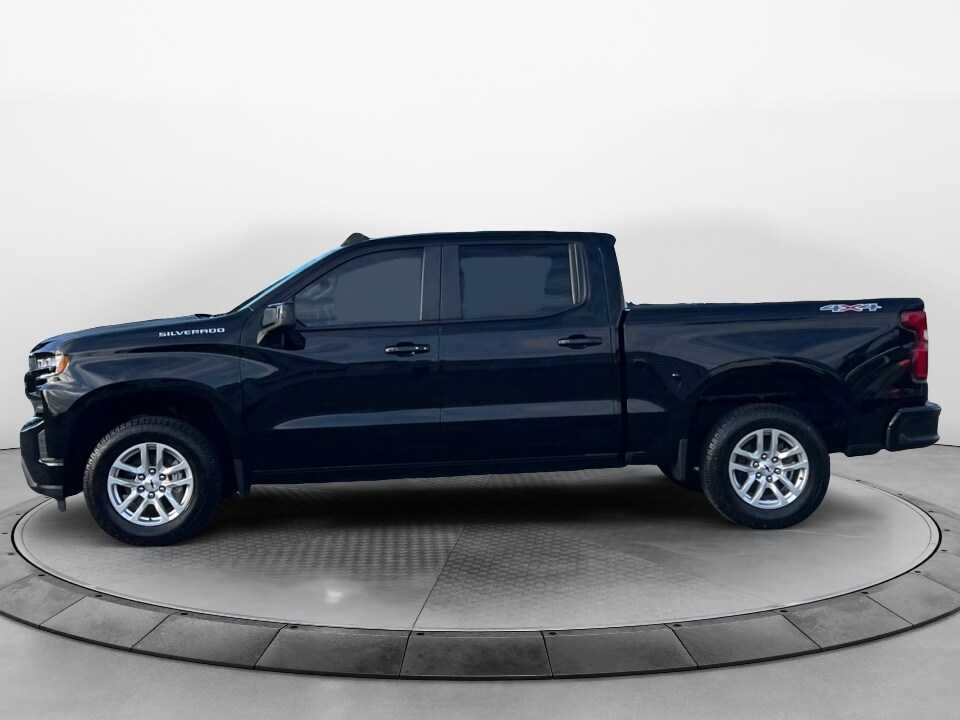 2022 Chevrolet Silverado 1500 RST photo 4
