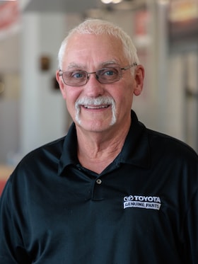 Staff member Tony Gibson from dcd9b1bcac8b