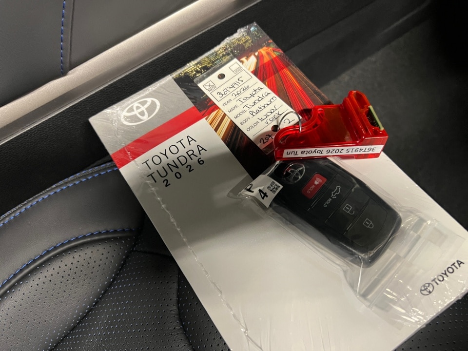 2026 Toyota Tundra Platinum - Photo 34