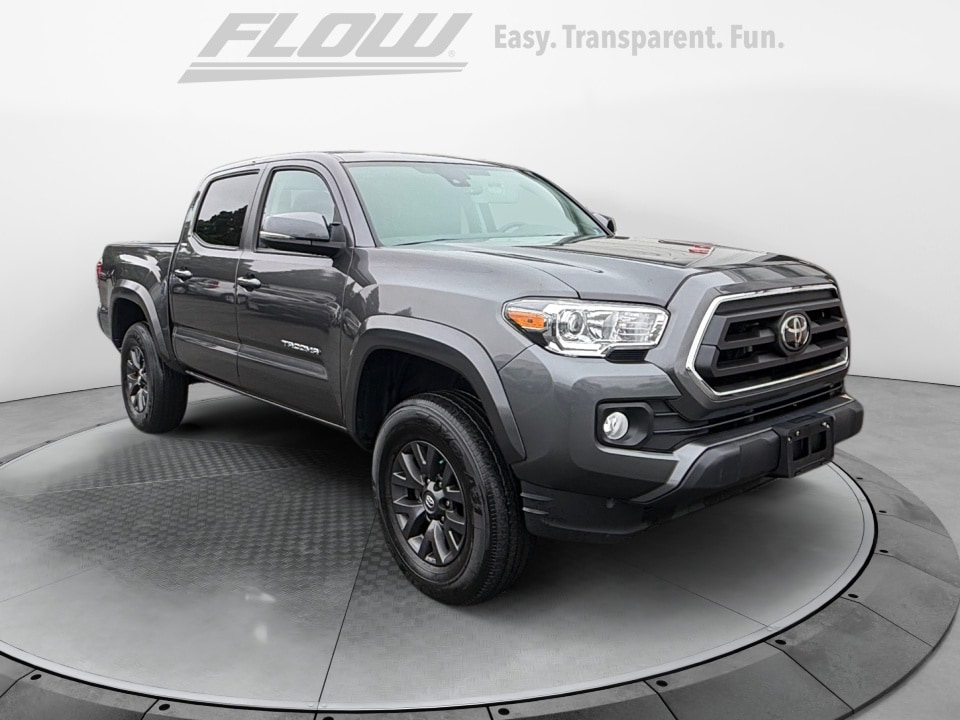 2023 Toyota Tacoma SR5 Double Cab 4WD V6 Auto Short Bed's photo
