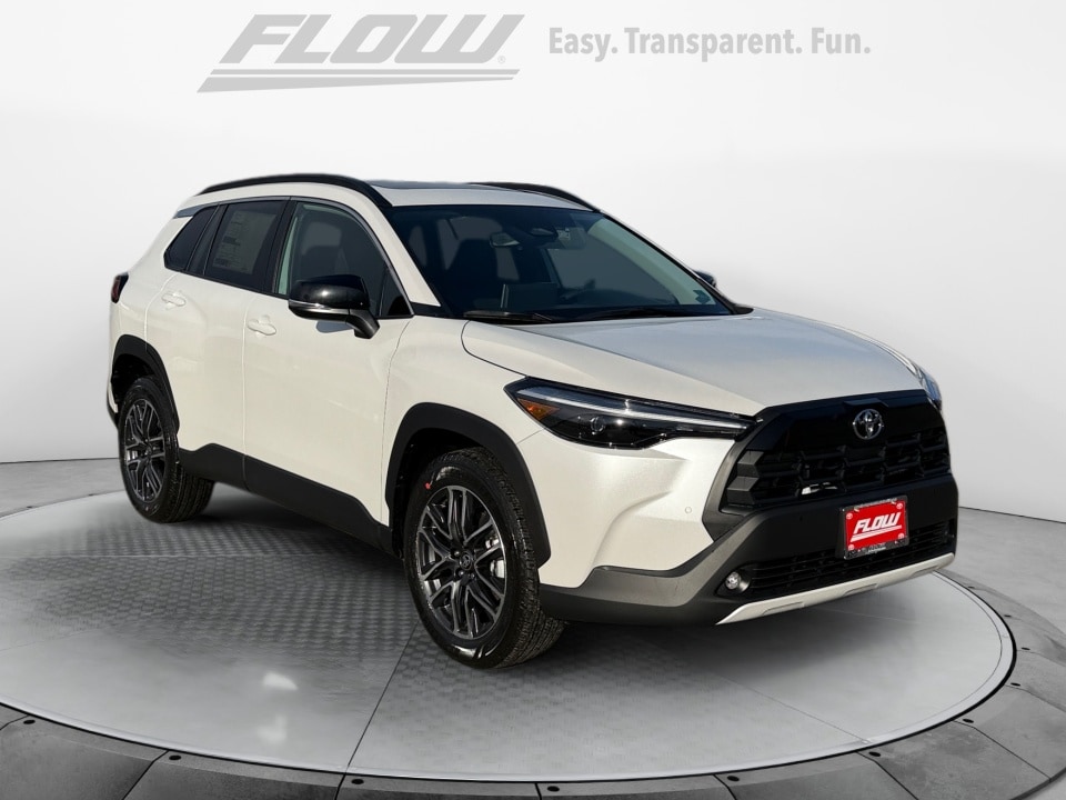 2026 Toyota Corolla Cross XLE's photo