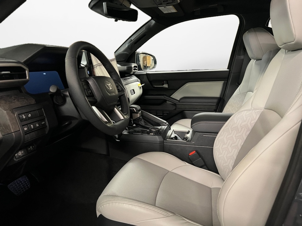 2026 Toyota Tacoma Limited - Photo 9