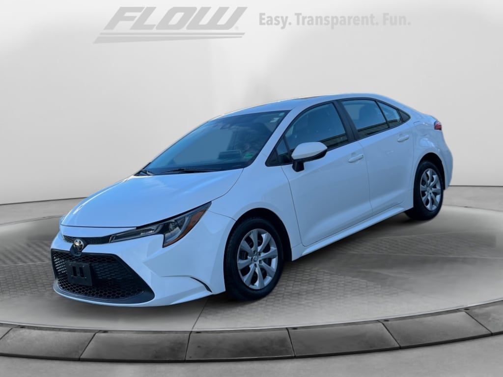 Used 2021 Toyota Corolla LE Sedan
