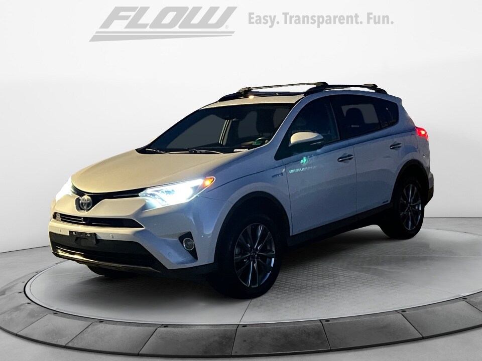 2018 Toyota RAV4 Hybrid Limited photo 3