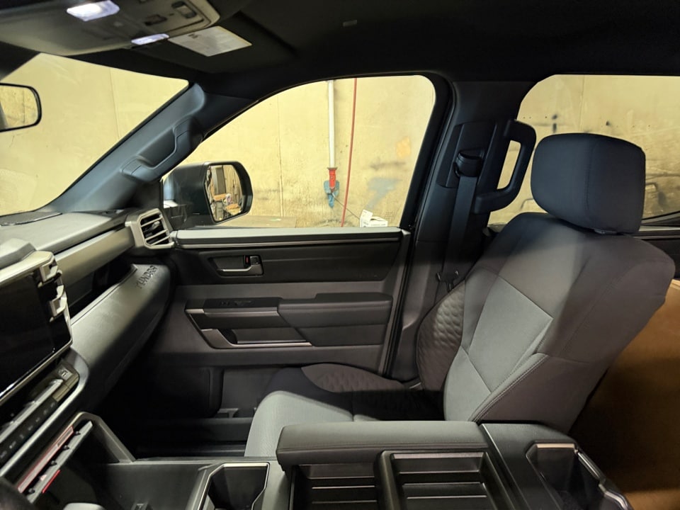 2026 Toyota Tundra SR5 - Photo 32
