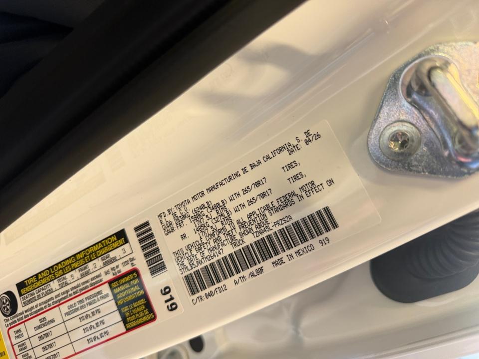 2026 Toyota Tacoma TRD Off Road - Photo 35