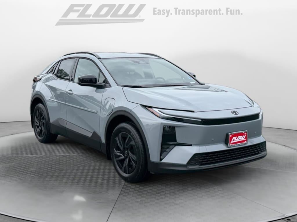 New 2026 Toyota C-HR SE SUV