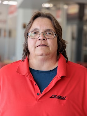 Staff member Donna Taylor from dcd9b1bcac8b