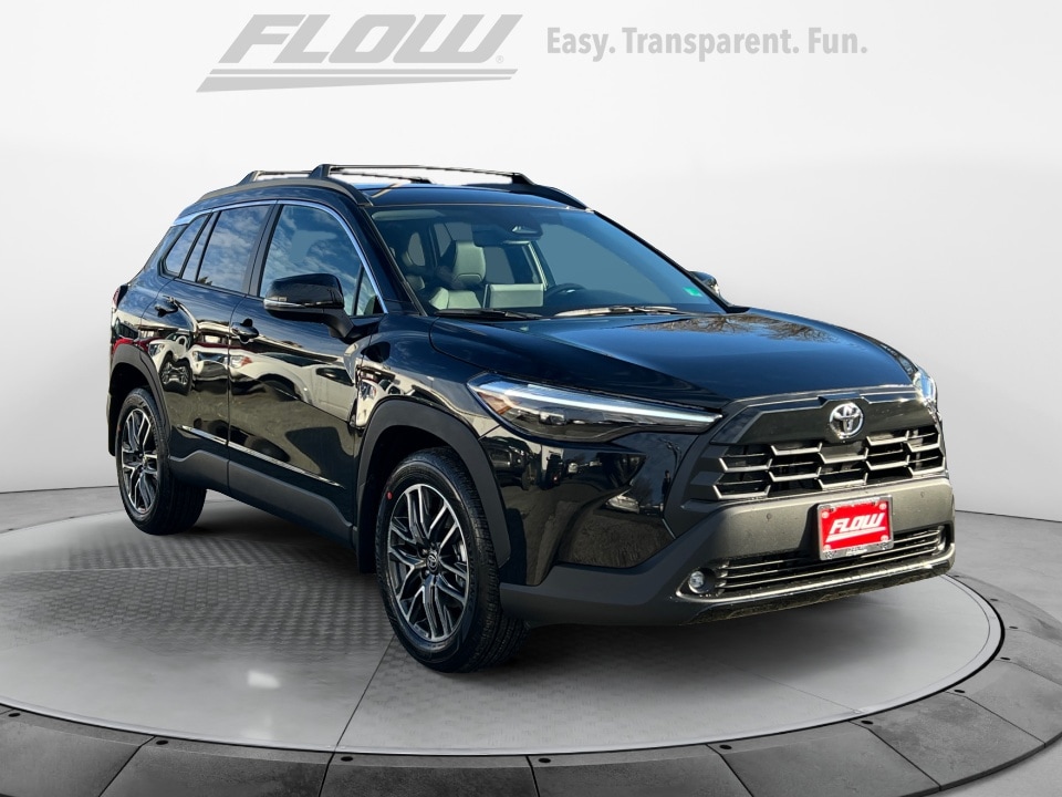 2026 Toyota Corolla Cross XLE's photo