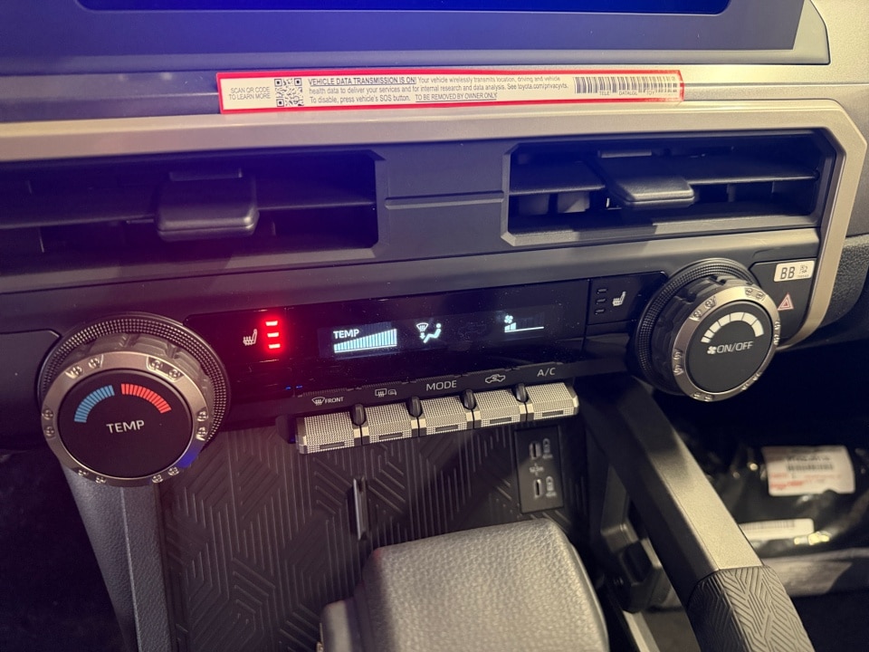 2026 Toyota Tacoma SR5 - Photo 18
