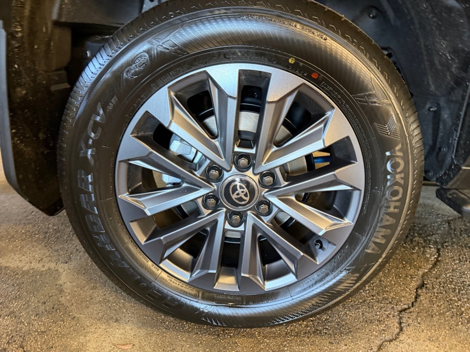 2026 Toyota Land Cruiser Base - Photo 23