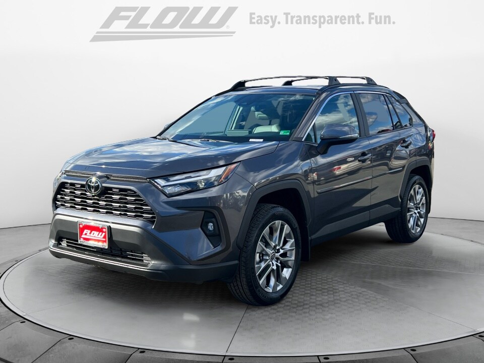 2025 Toyota RAV4 XLE Premium photo 3