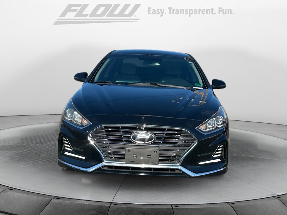 2018 Hyundai Sonata SEL photo 2