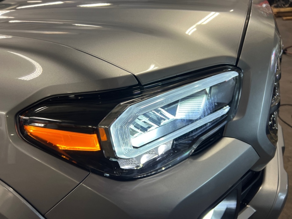 2017 Toyota Tacoma TRD Sport - Photo 28