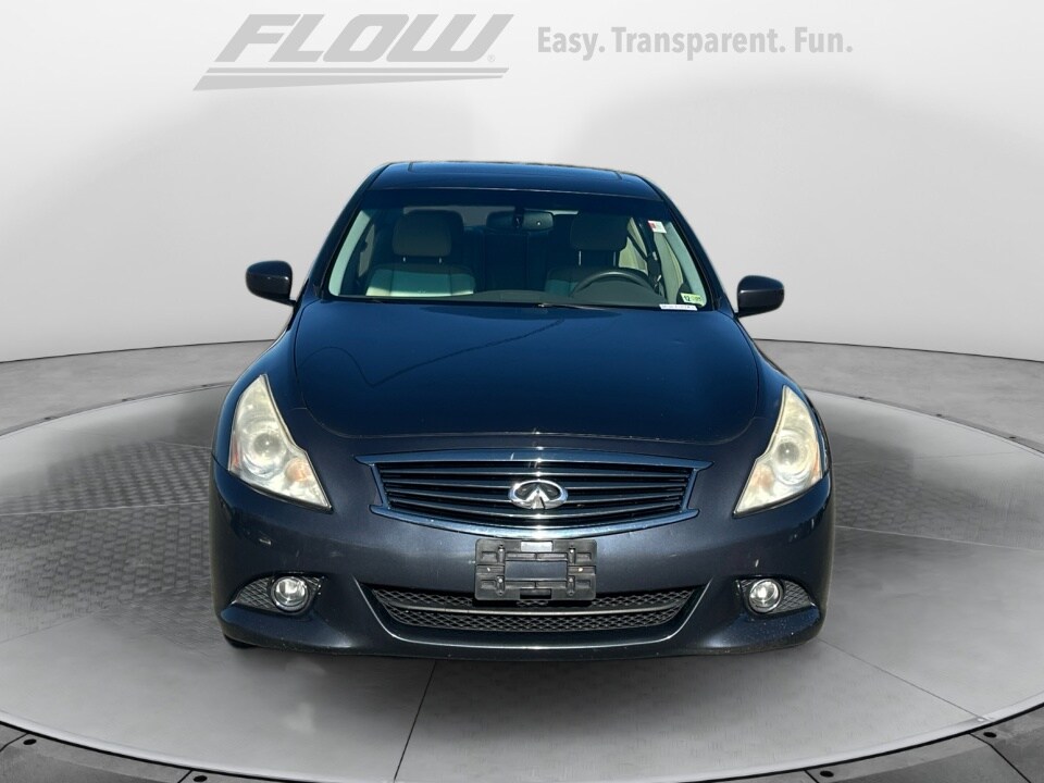 2011 Infiniti G37 photo 2