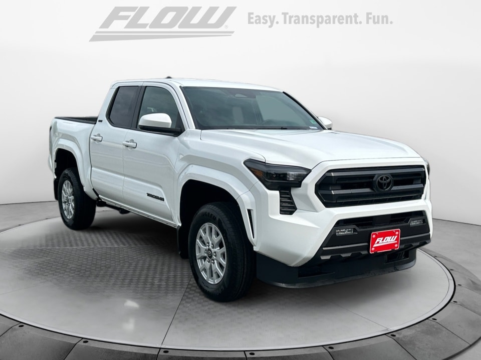 2025 Toyota Tacoma SR5's photo