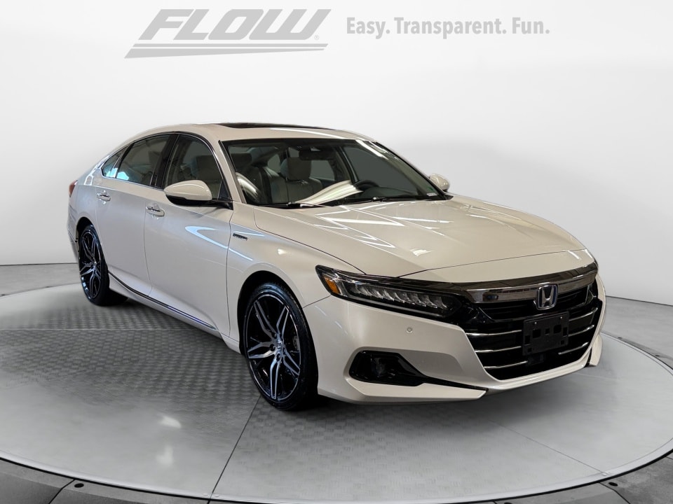 2022 Honda Accord Hybrid Touring's photo