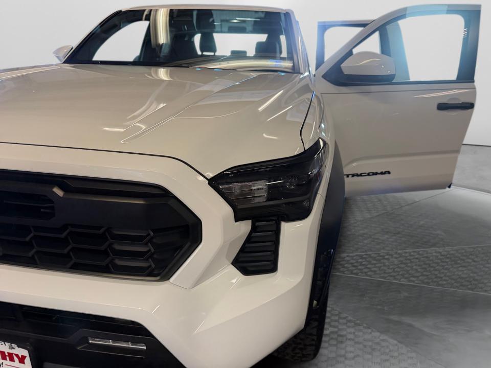 2026 Toyota Tacoma TRD Off Road - Photo 26