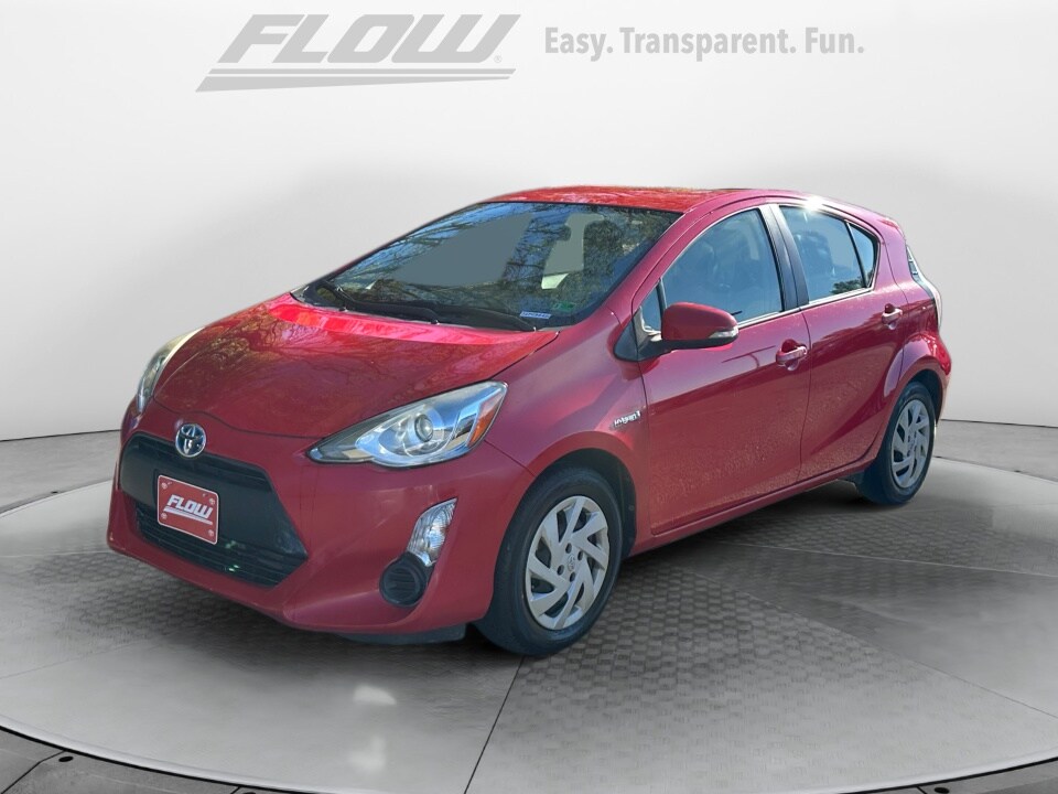 2015 Toyota Prius C Four photo 3