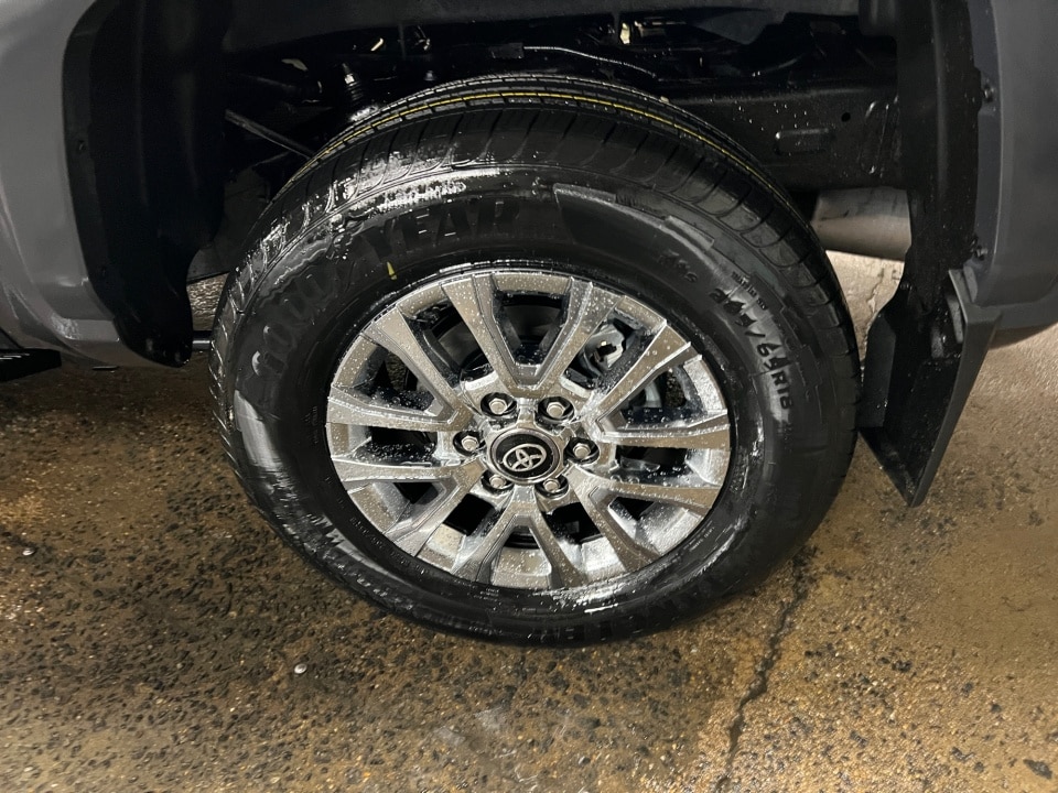 2026 Toyota Tacoma Limited - Photo 22
