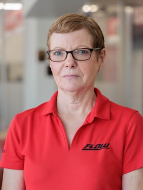 Staff member Teresa Morris from cd871d926681