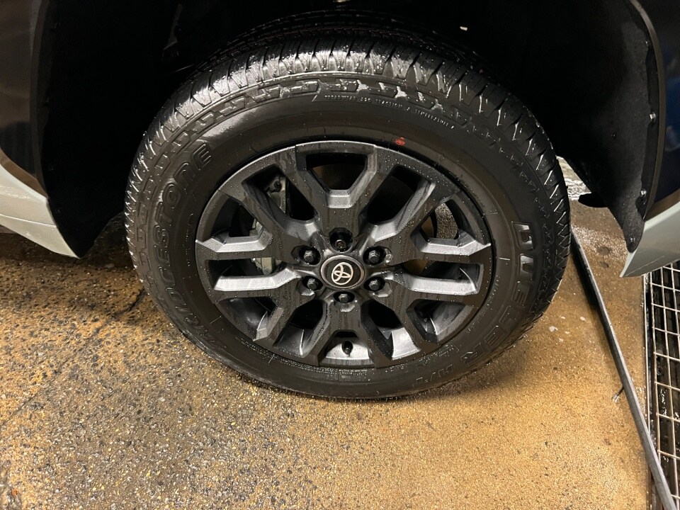 2026 Toyota Tundra Platinum - Photo 25