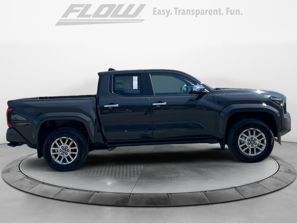 2026 Toyota Tacoma Limited - Photo 8