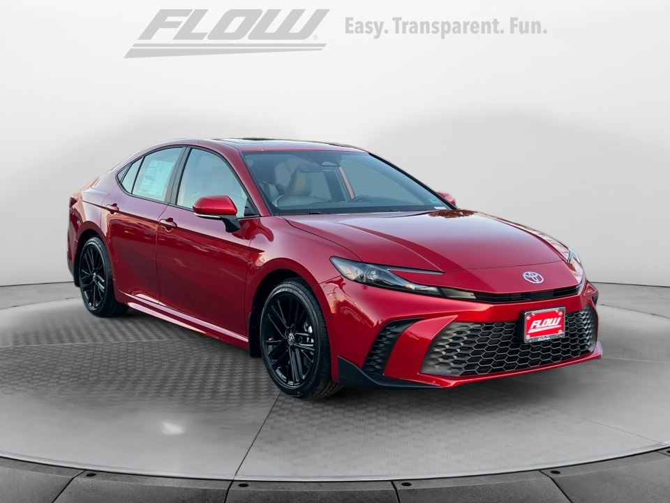 2026 Toyota Camry SE's photo