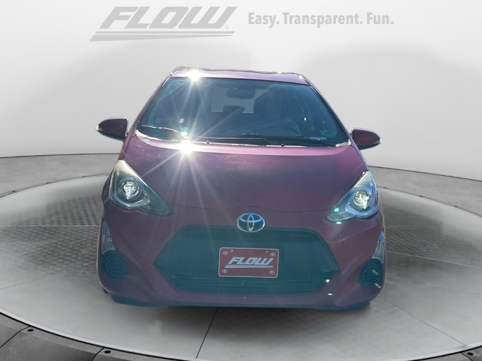 2015 Toyota Prius C Four photo 2