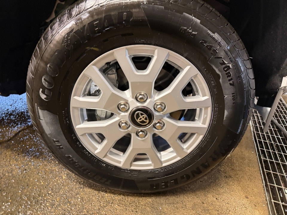2026 Toyota Tacoma SR5 - Photo 25