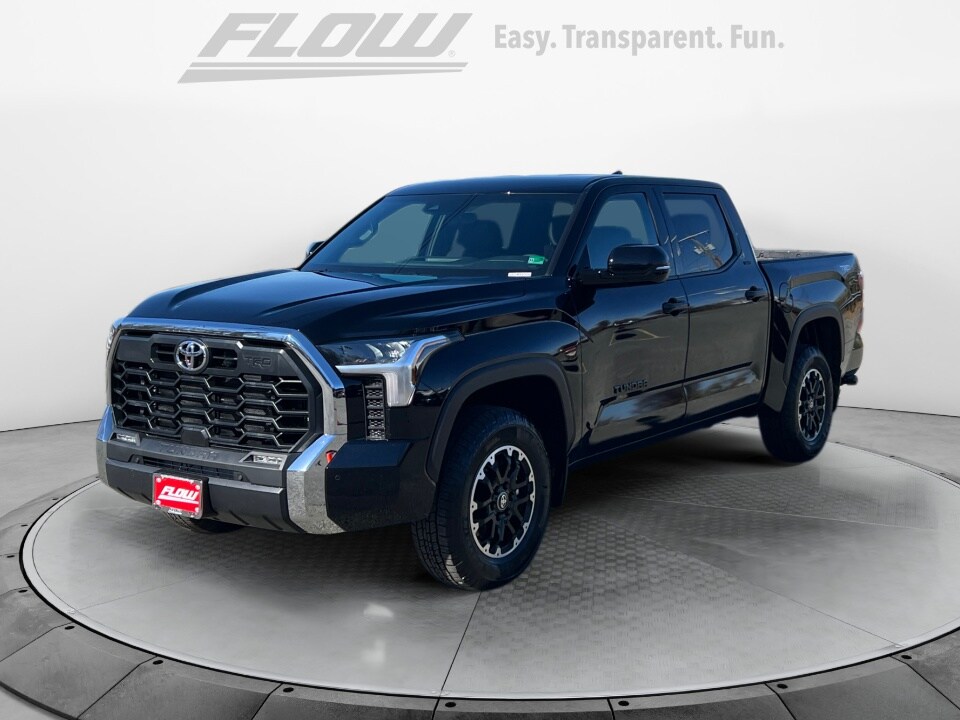 2026 Toyota Tundra SR5 CrewMax photo 3