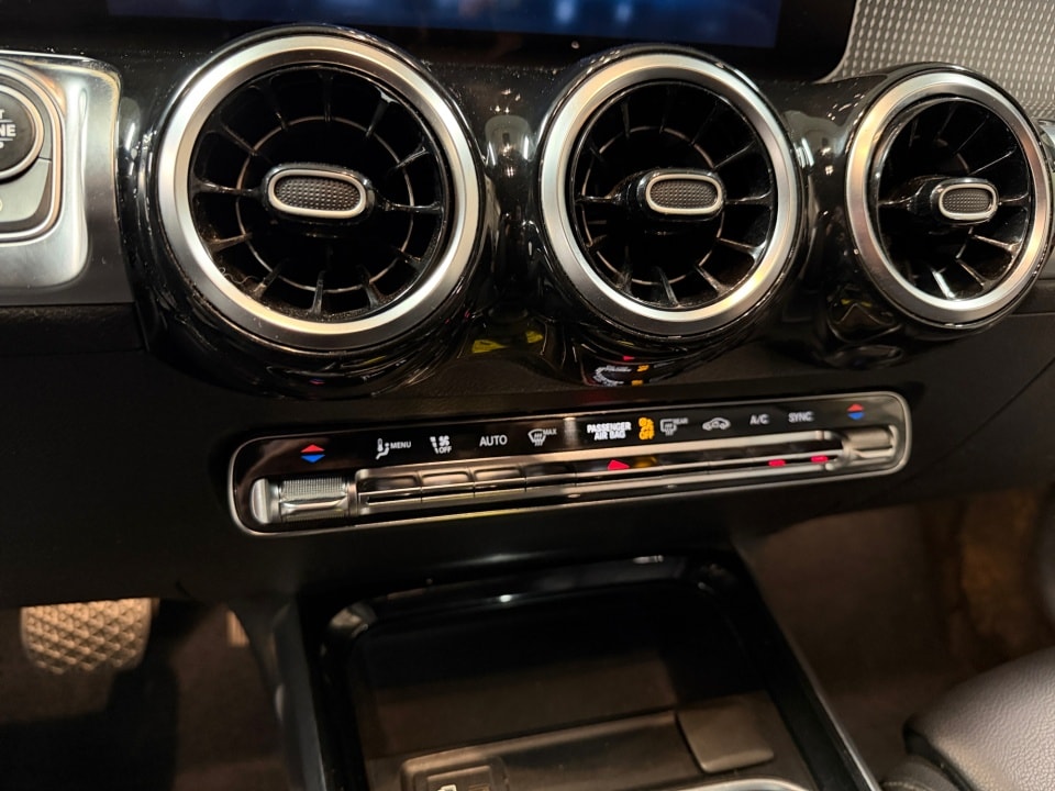 2020 Mercedes-Benz GLB Base - Photo 18