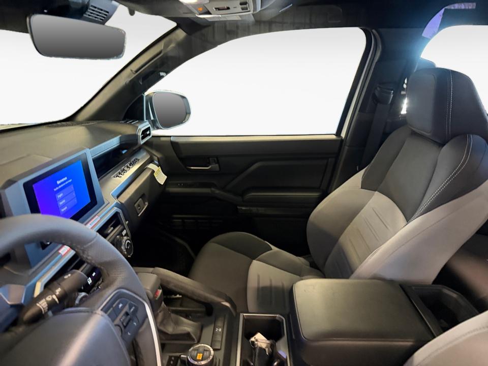 2026 Toyota Tacoma TRD Off Road - Photo 28