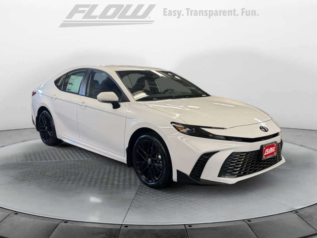 Used 2026 Toyota Camry SE Sedan